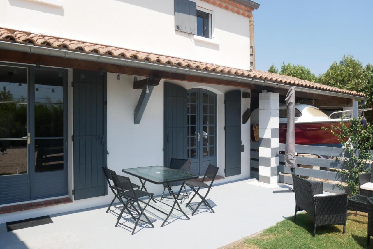 La Petite Maison อาร์ลส์ ภายนอก รูปภาพ