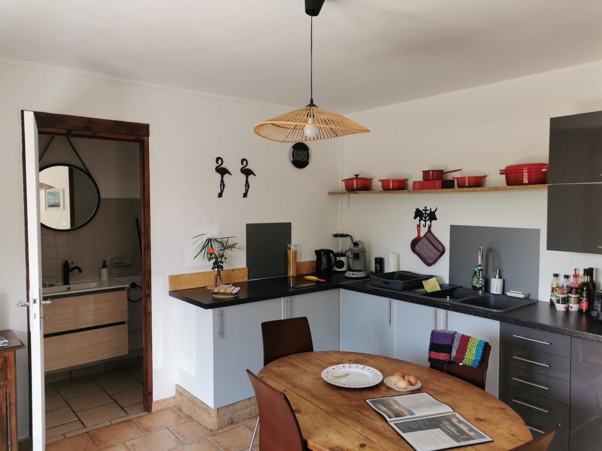 La Petite Maison อาร์ลส์ ภายนอก รูปภาพ